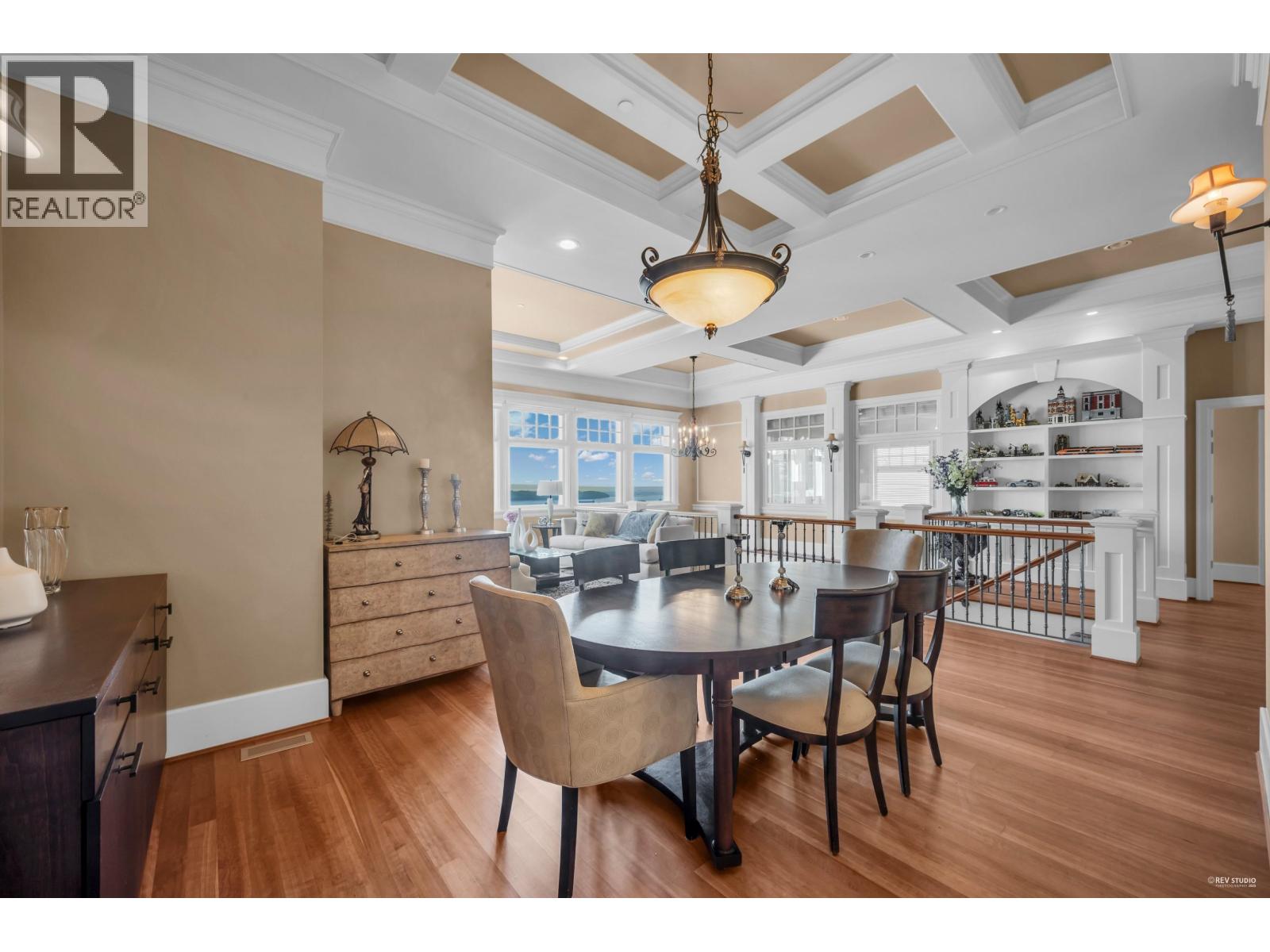 2263 LYTHE COURT, West Vancouver