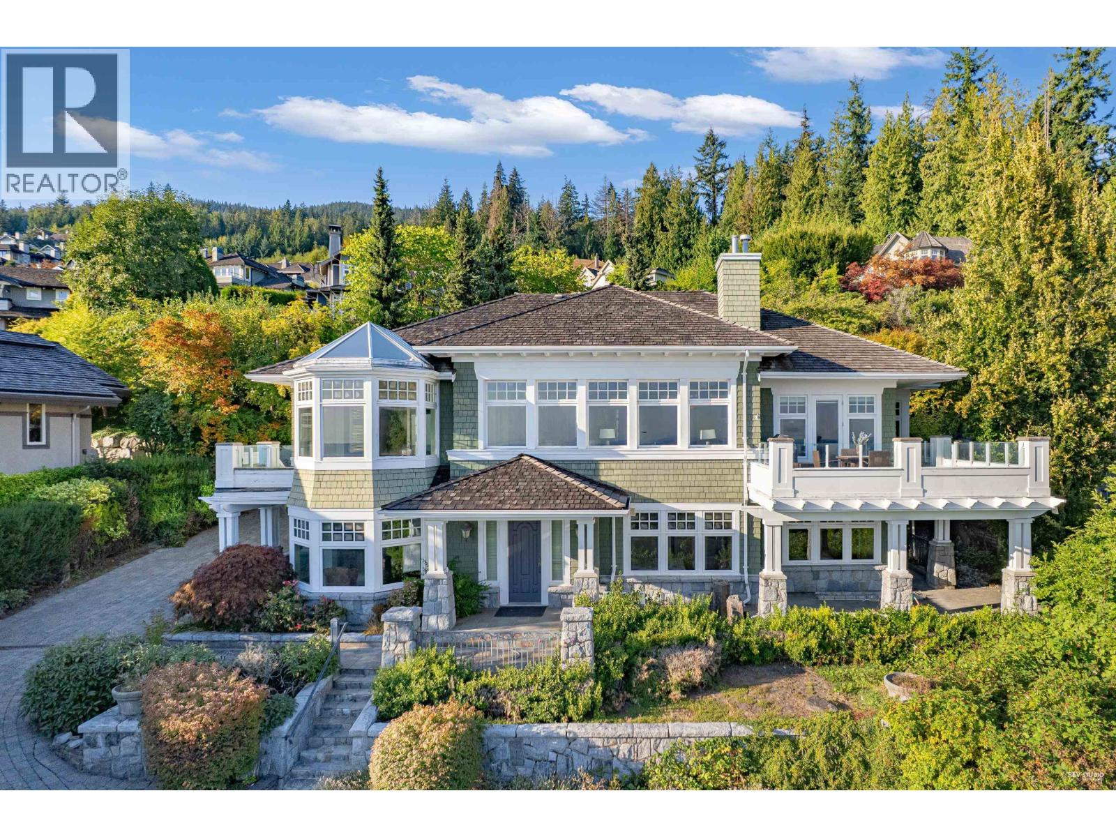 2263 LYTHE COURT, West Vancouver