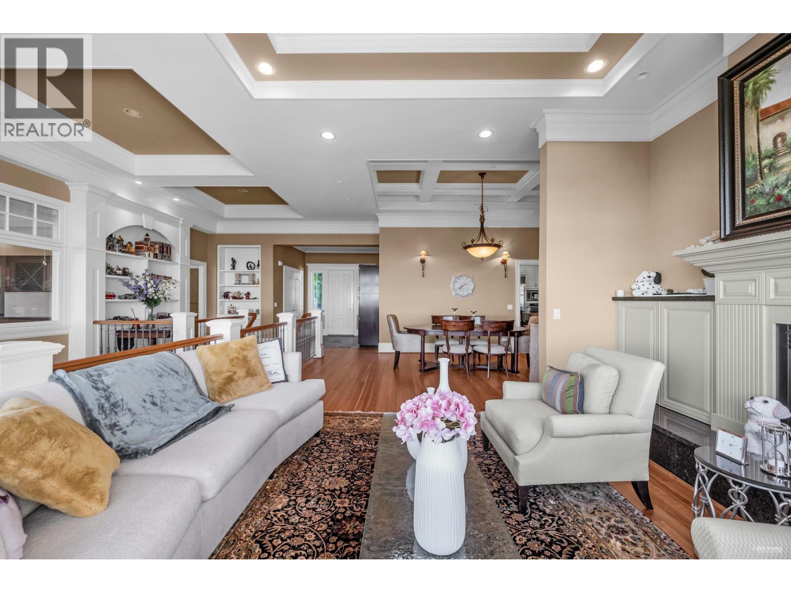 2263 LYTHE COURT, West Vancouver