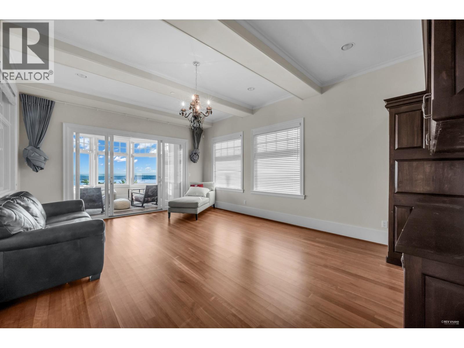 2263 LYTHE COURT, West Vancouver