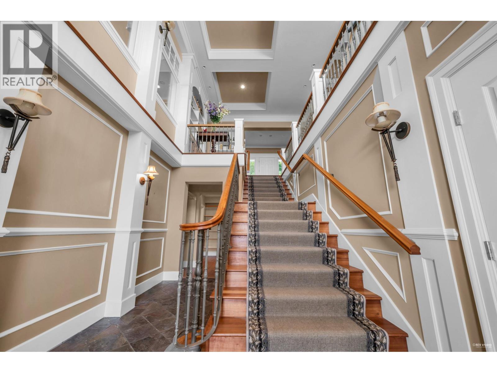 2263 LYTHE COURT, West Vancouver