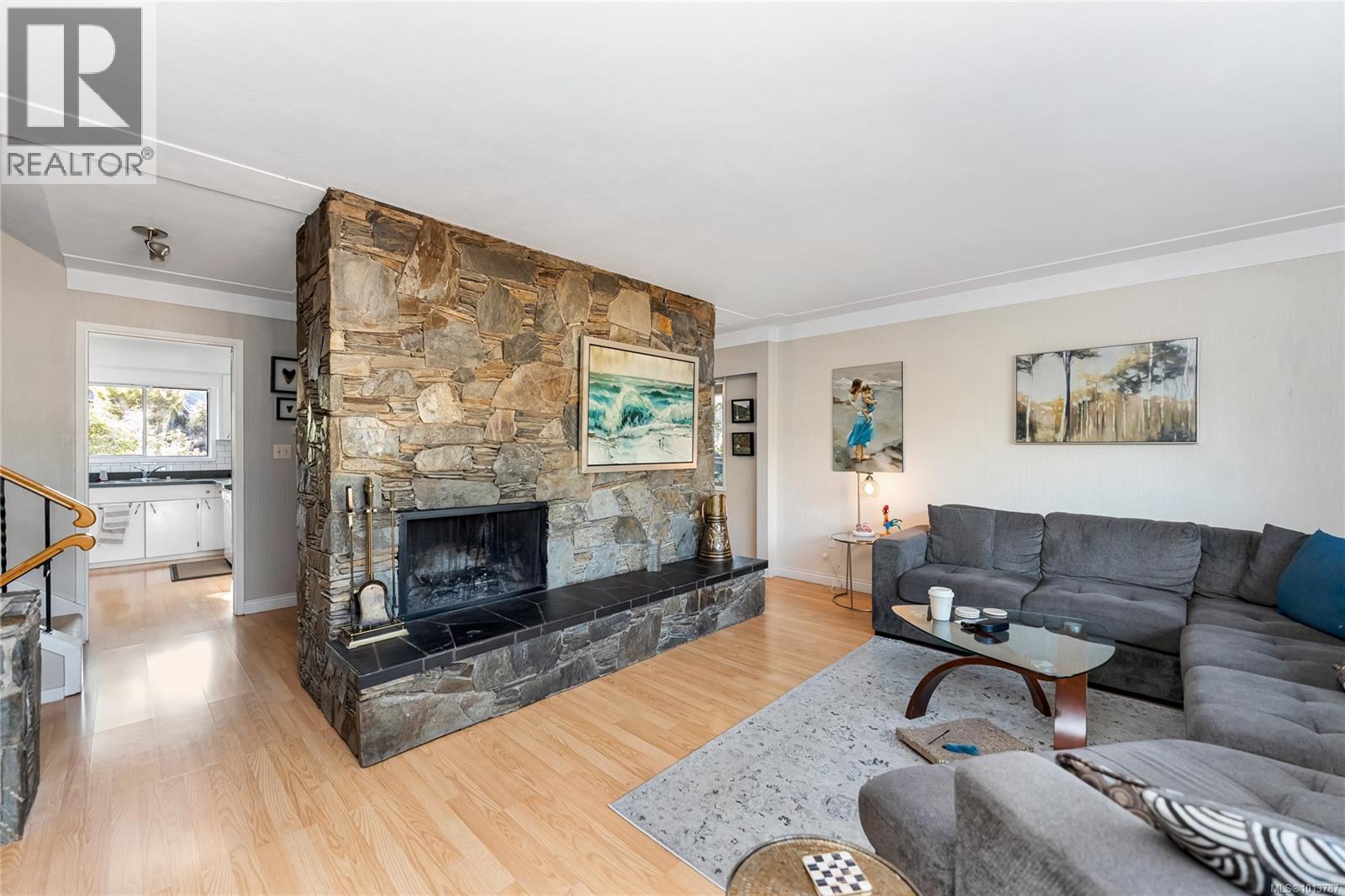  3938 Marjean Place, Saanich