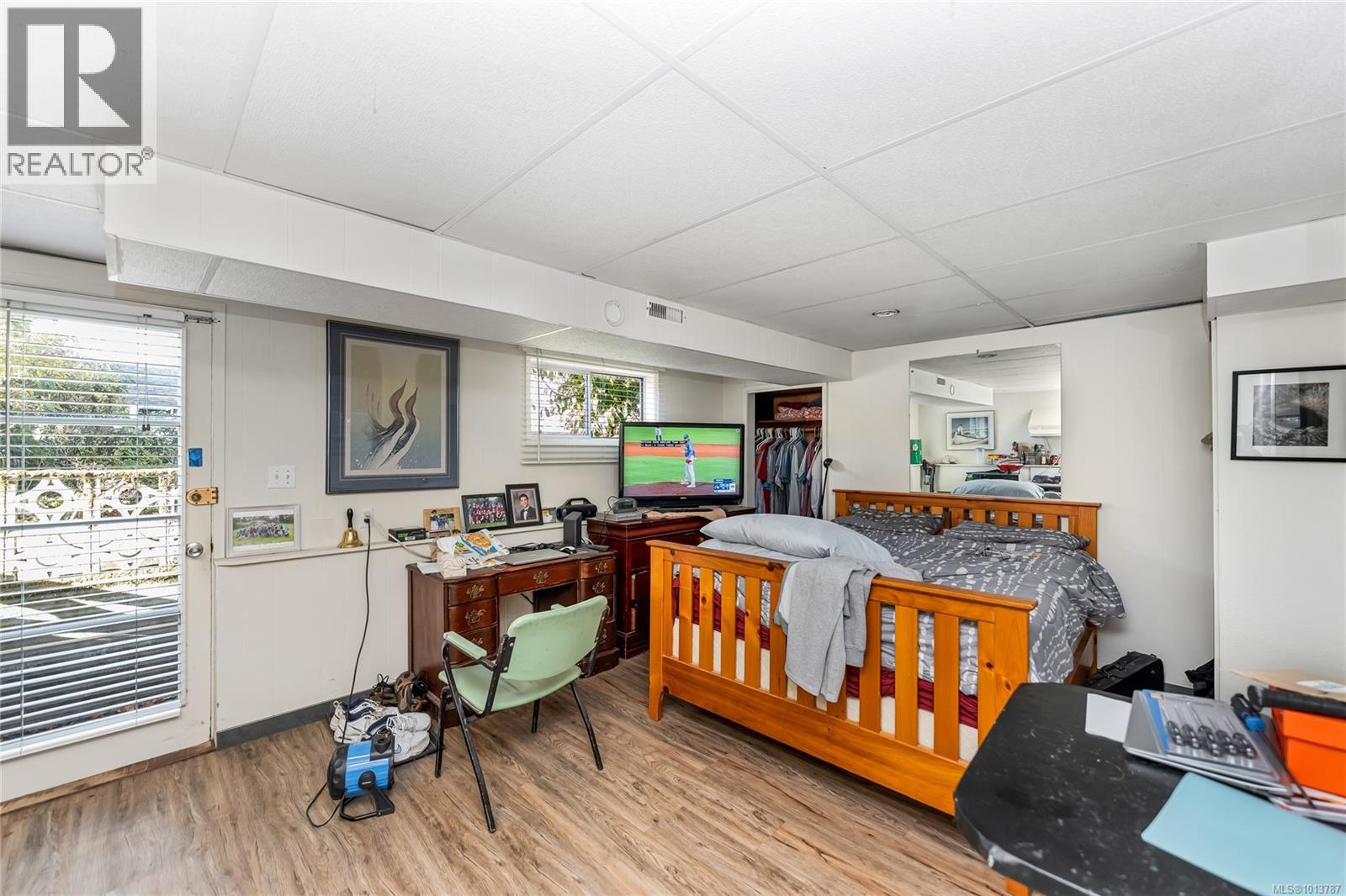  3938 Marjean Place, Saanich