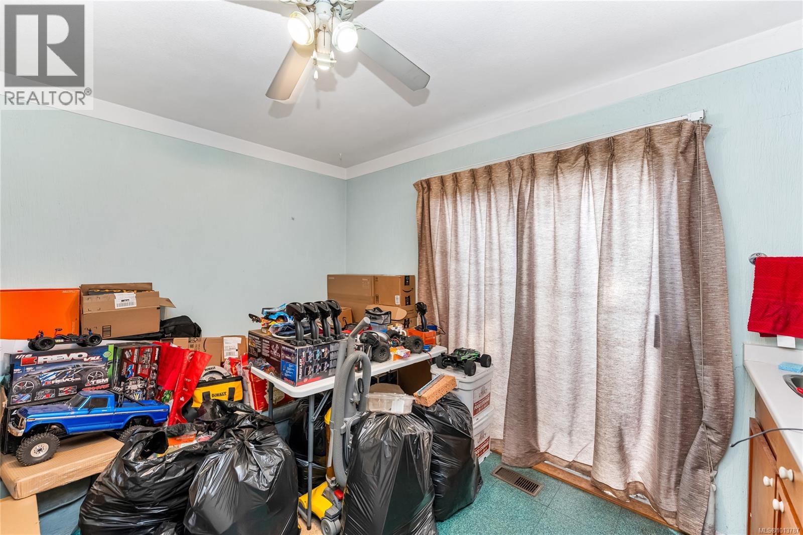  3938 Marjean Place, Saanich