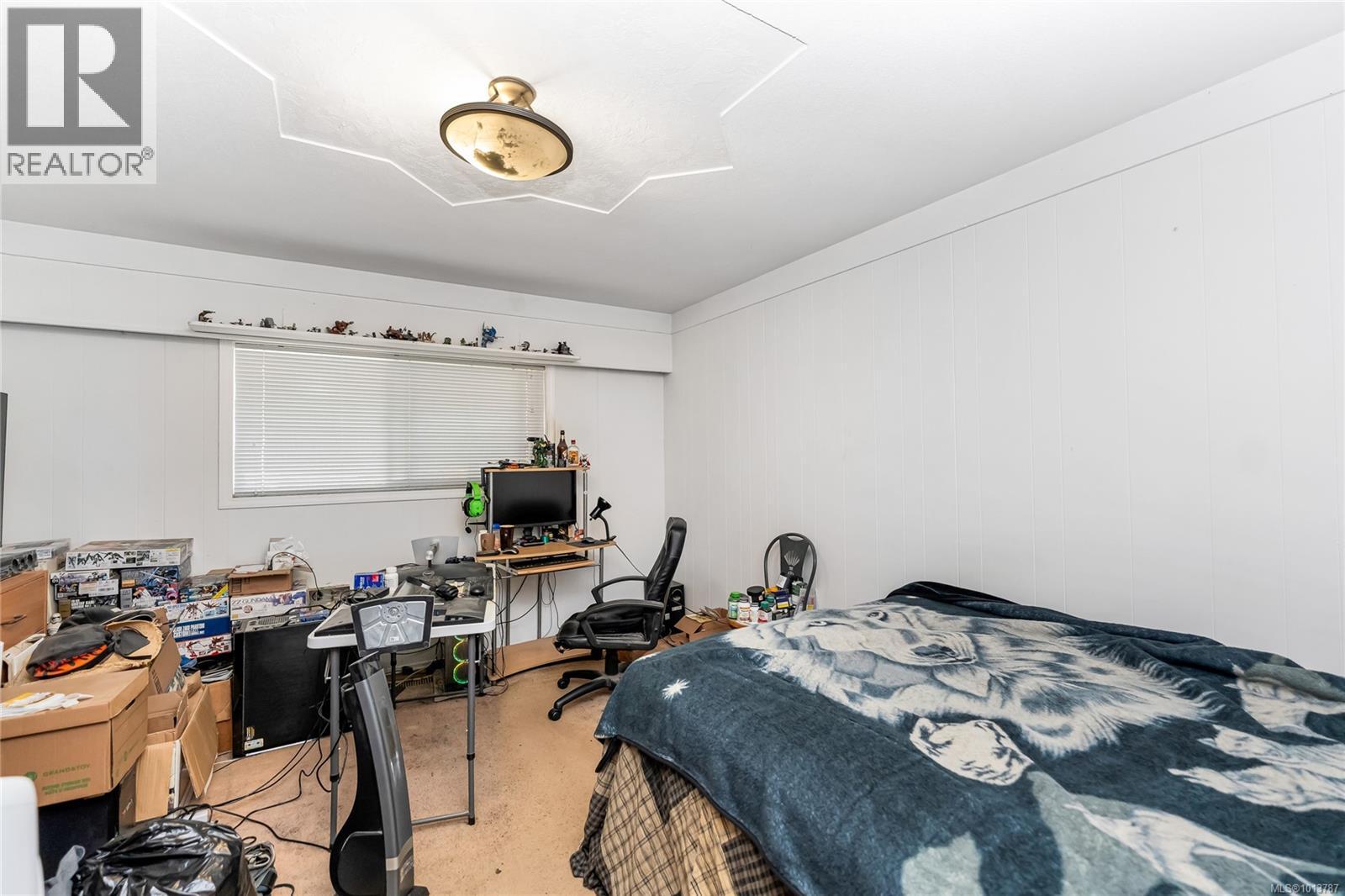  3938 Marjean Place, Saanich