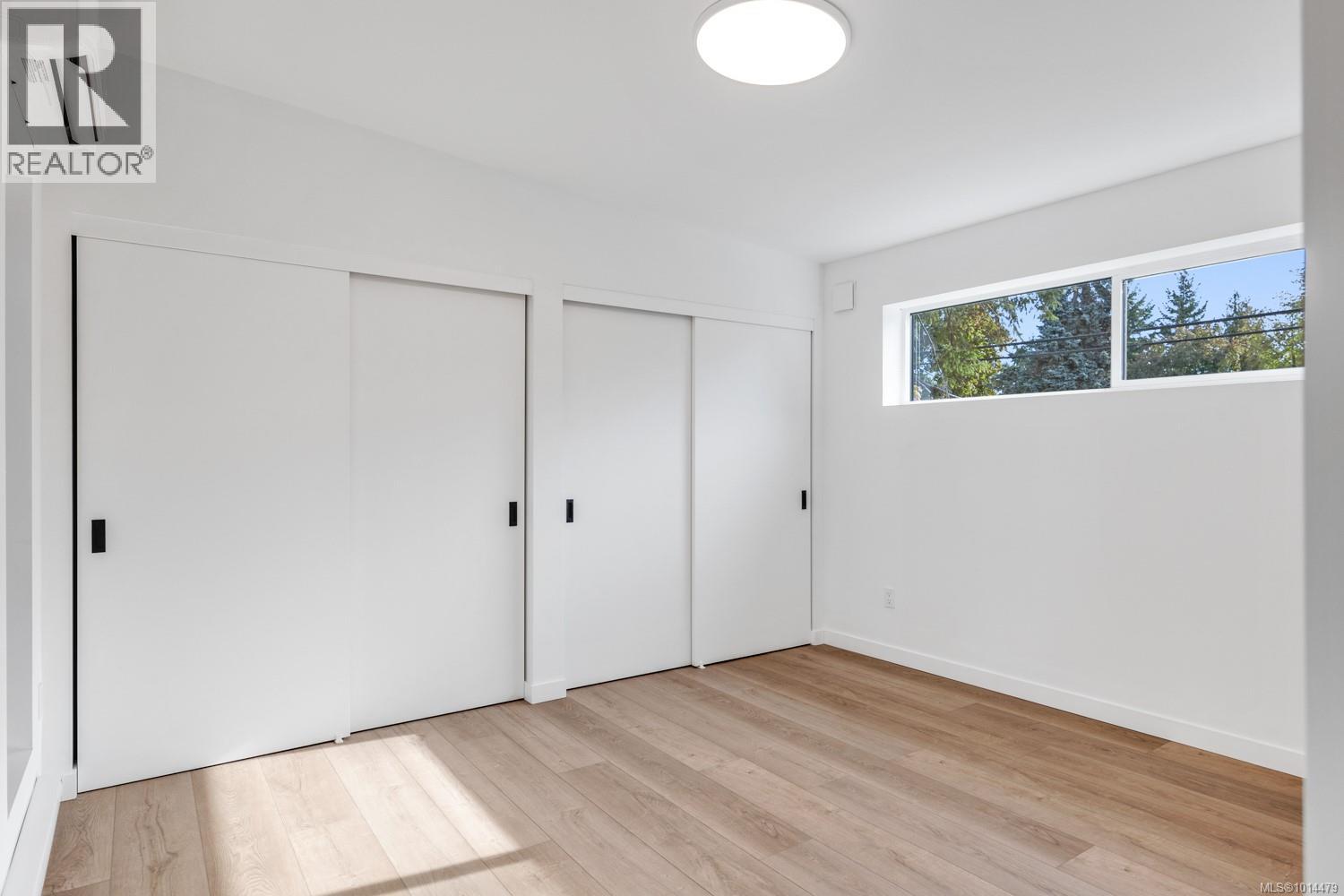 1917 Cumberland Rd, Courtenay