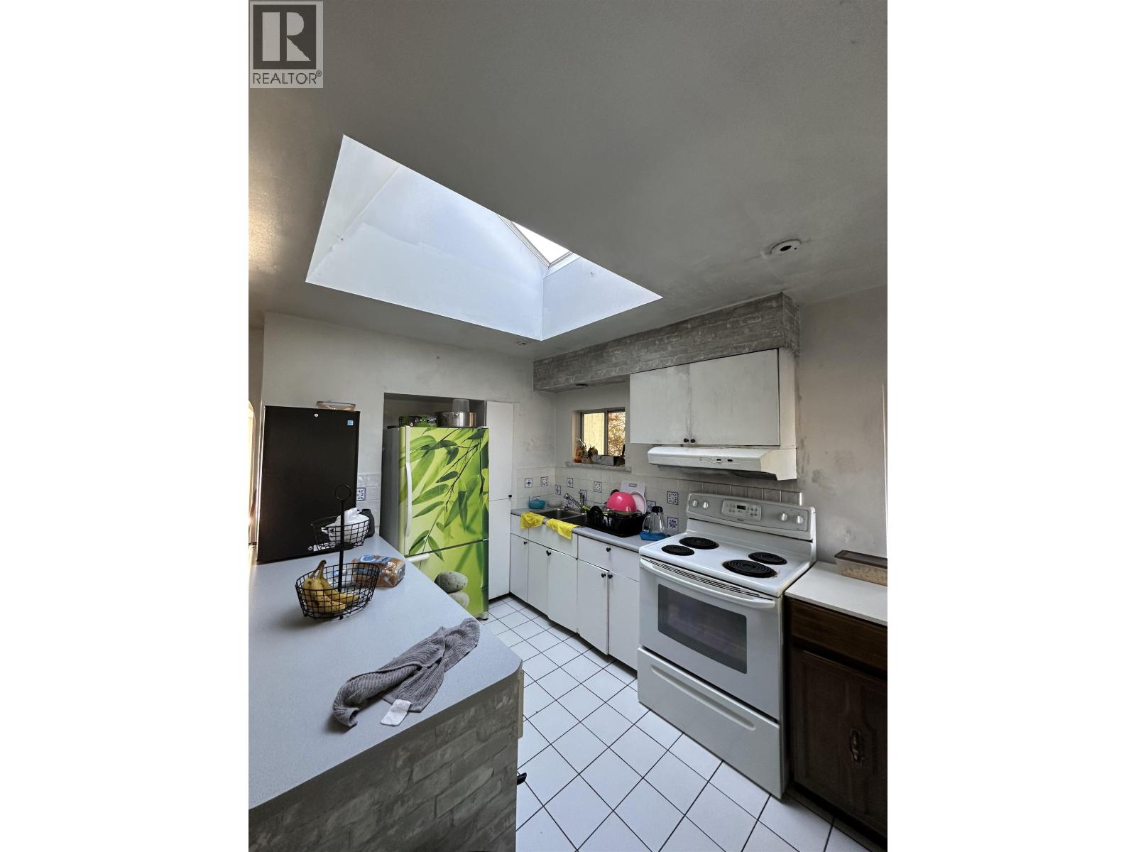 8236 HAIG STREET, Vancouver