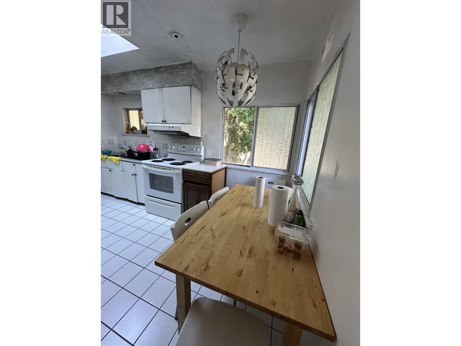 8236 HAIG STREET, Vancouver