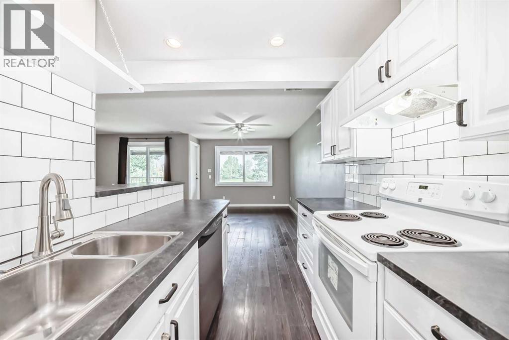 Single Family House for Sale in   Brookpark Drive SW Braeside Calgary 