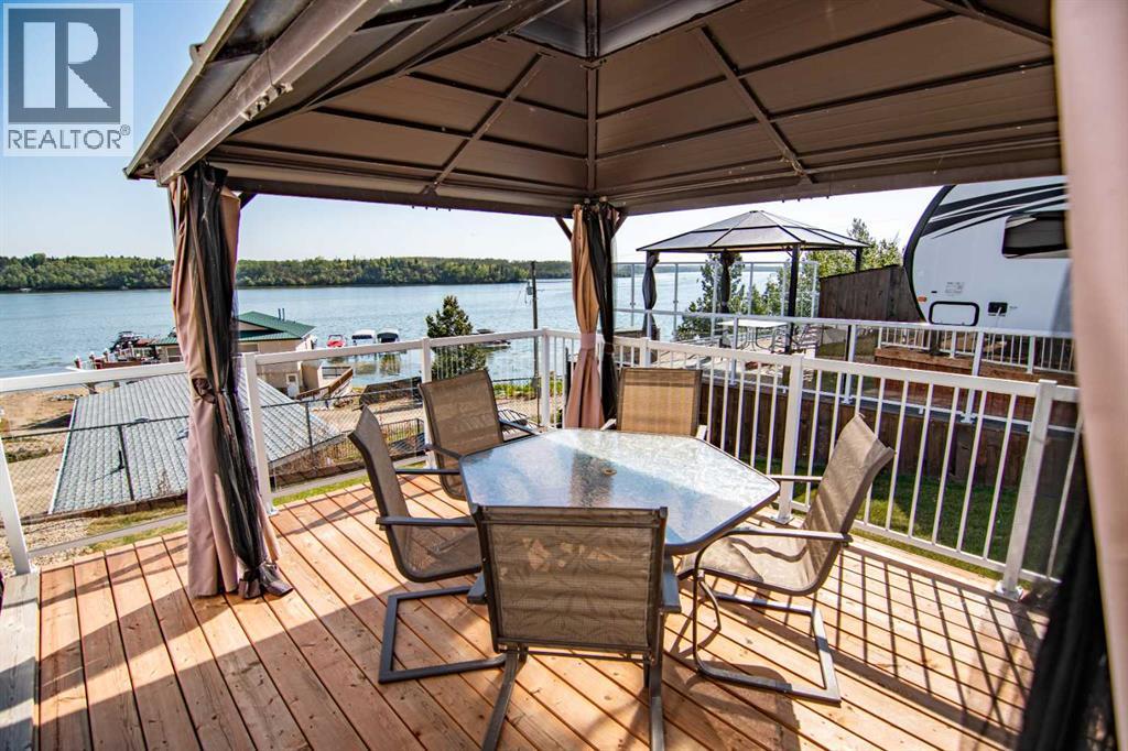 25054 South Pine Lake Road, Rural Red Deer County