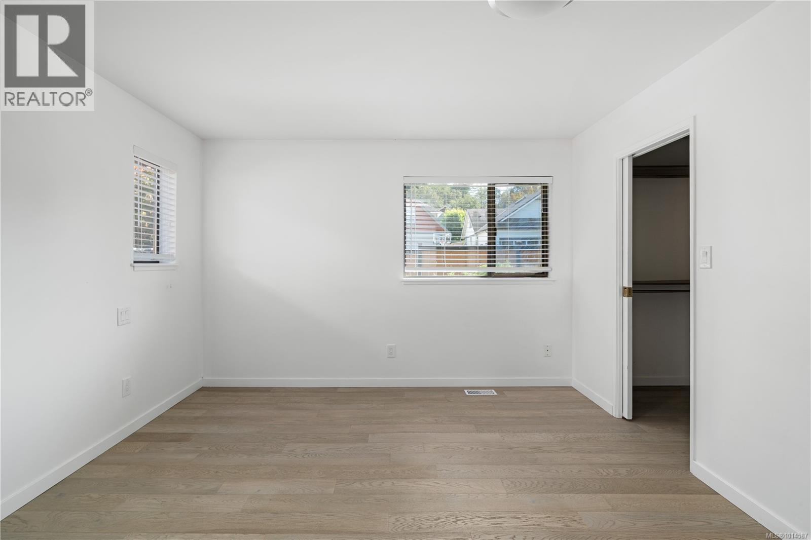  4101 Scoones Place, Saanich