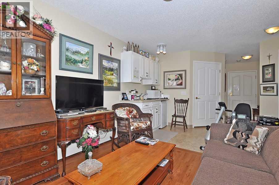 Single Family House for Sale in    Avenue NE Whitehorn Calgary 