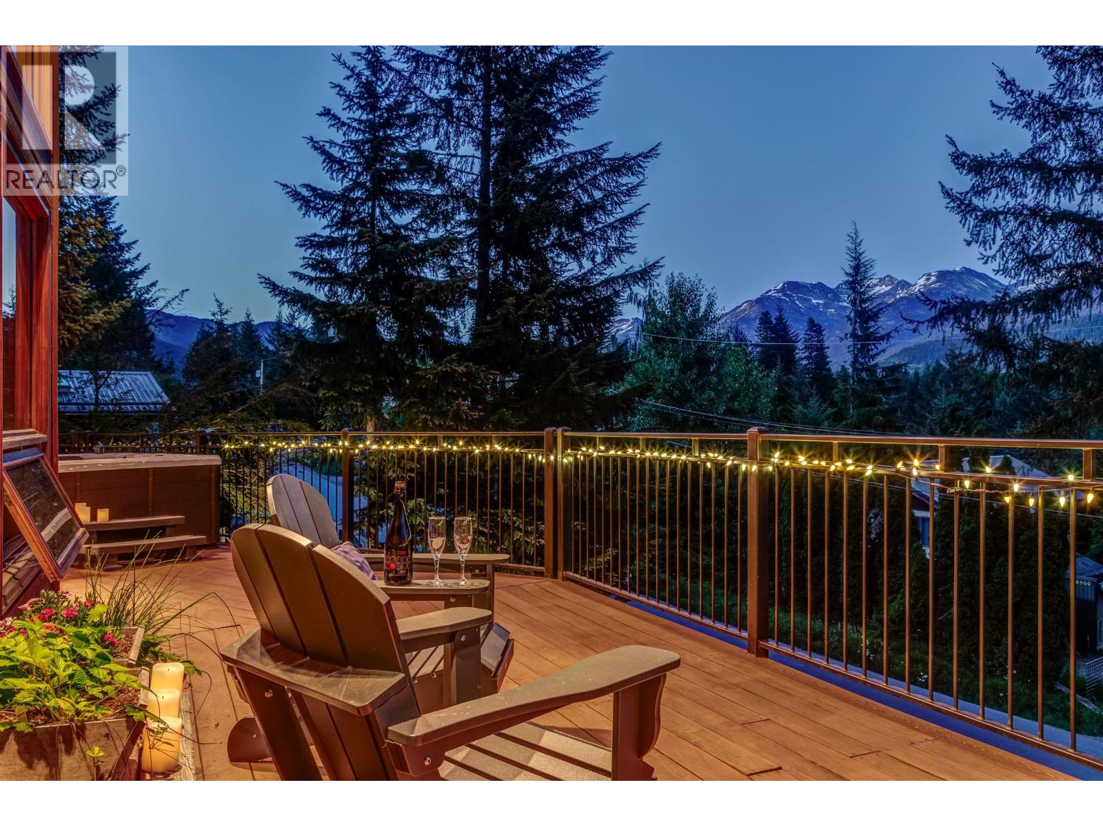 8505 MATTERHORN DRIVE, Whistler