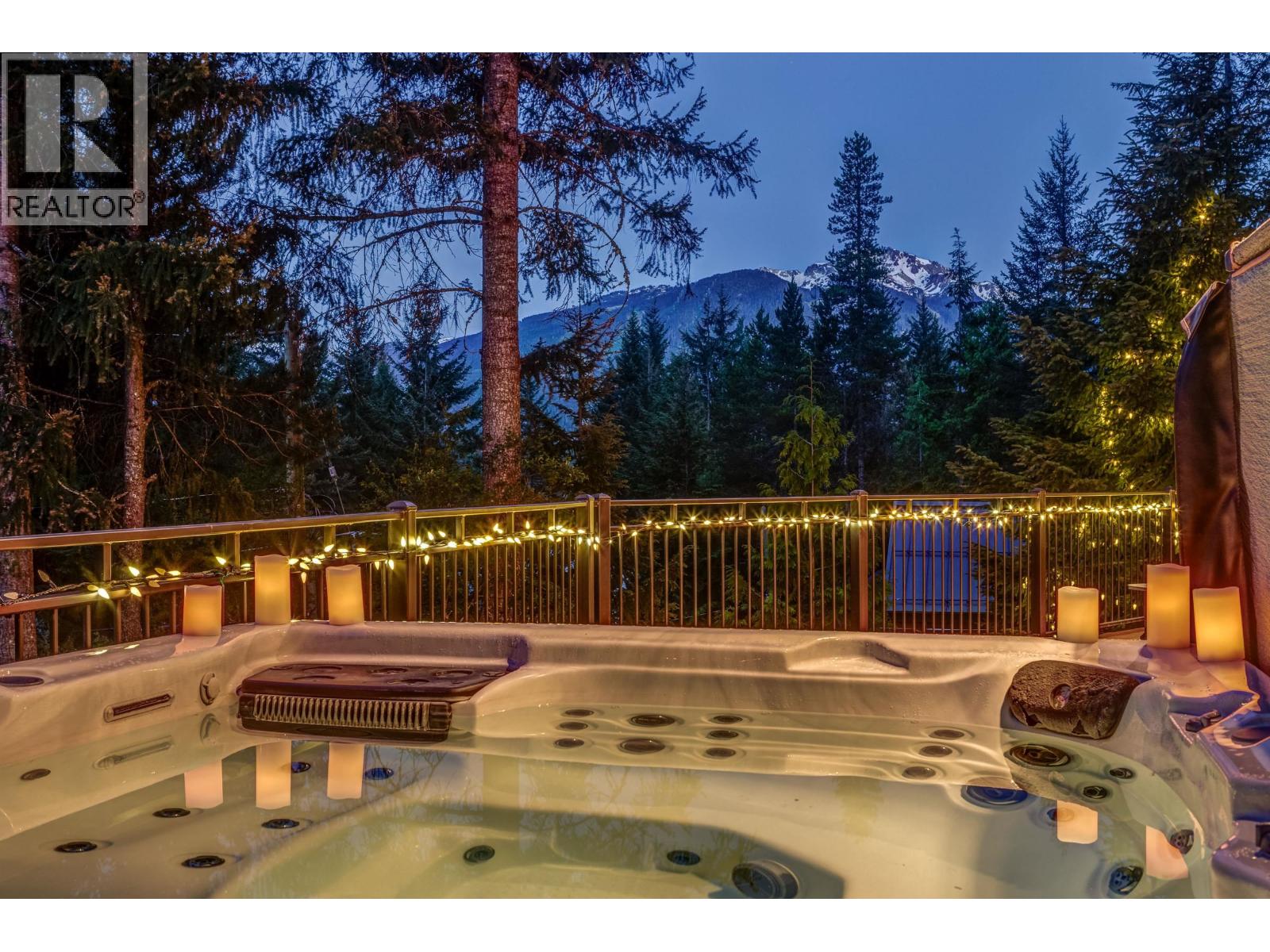 8505 MATTERHORN DRIVE, Whistler