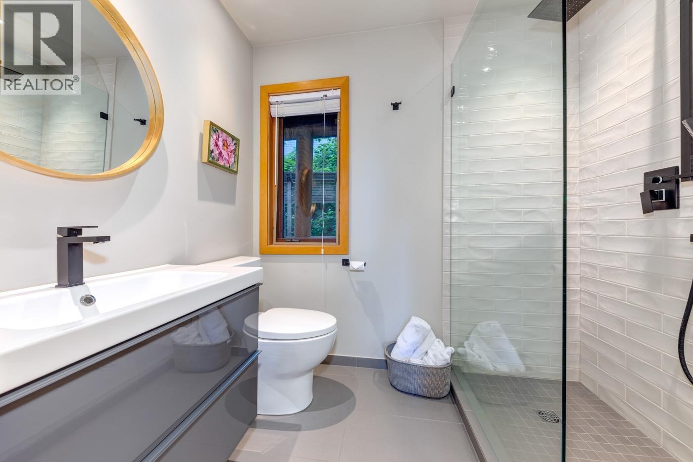 8505 MATTERHORN DRIVE, Whistler