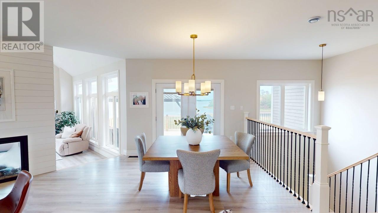 Property 2 of 30 of 62 DOUGLAS Lane