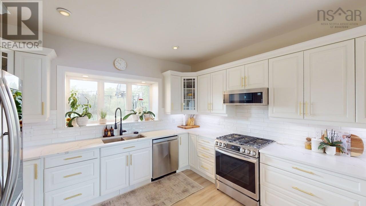 Property 7 of 30 of 62 DOUGLAS Lane