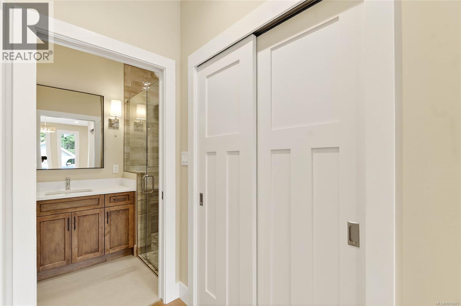 10089 Blower Rd, Port Alberni