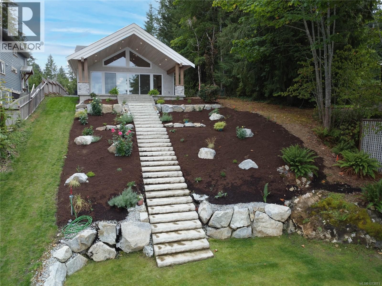 10089 Blower Rd, Port Alberni
