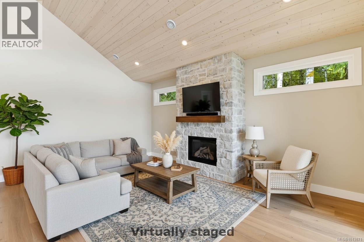 10089 Blower Rd, Port Alberni
