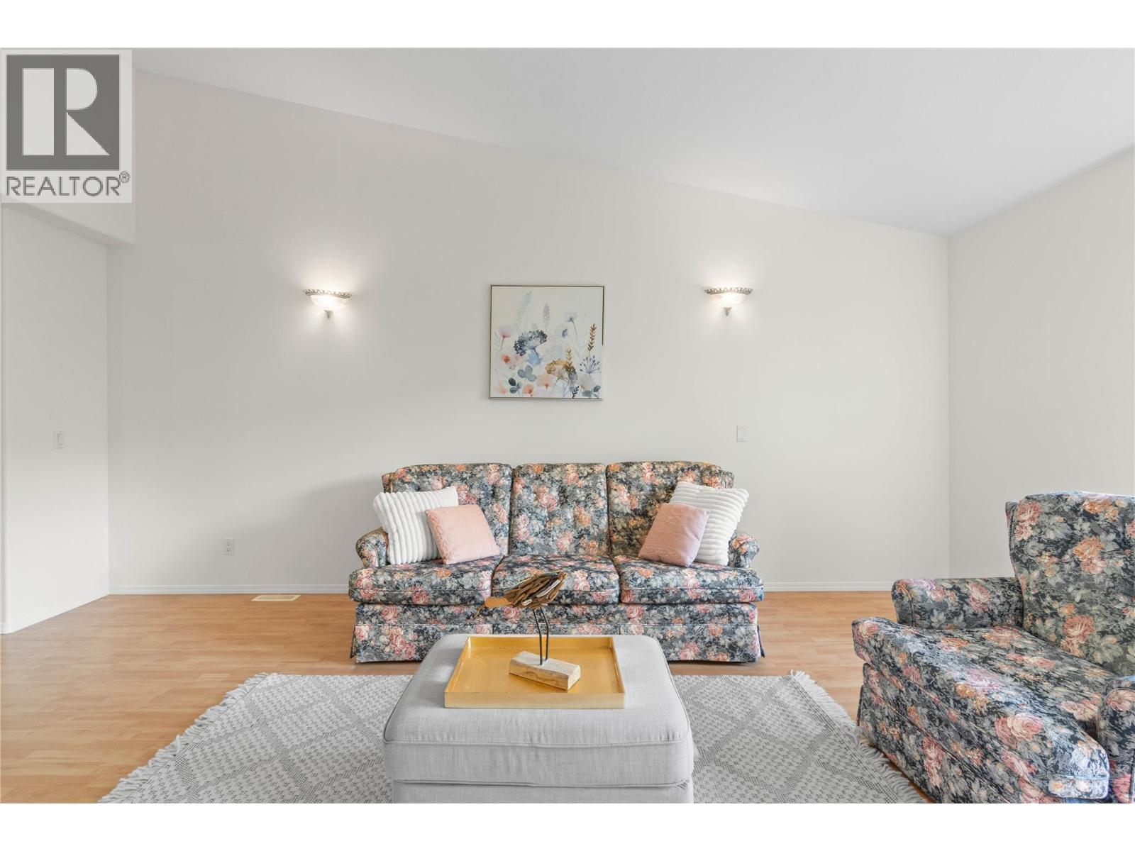 219 Temple Street Unit# 42, Sicamous