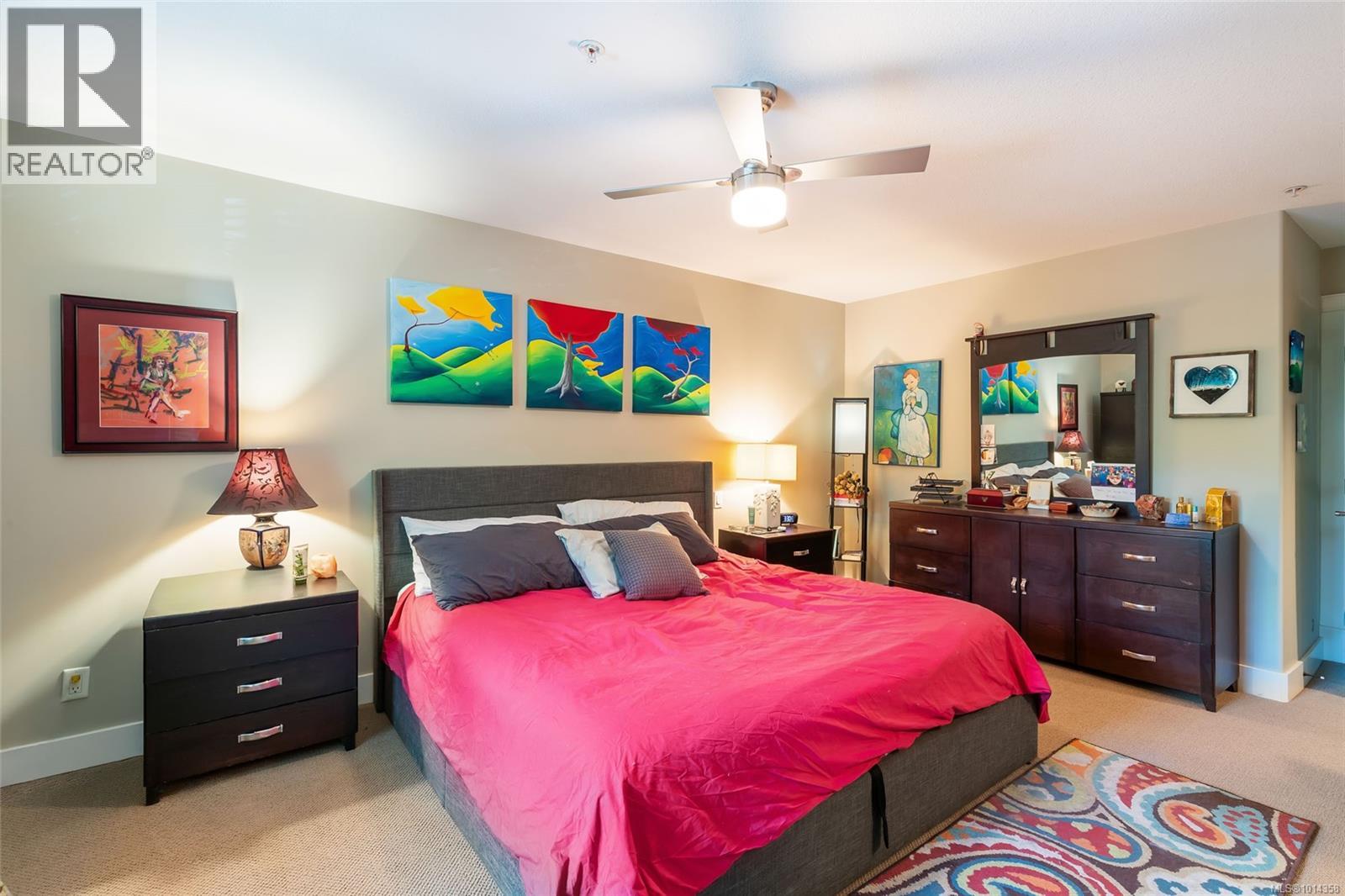 2 344 Hirst Ave, Parksville