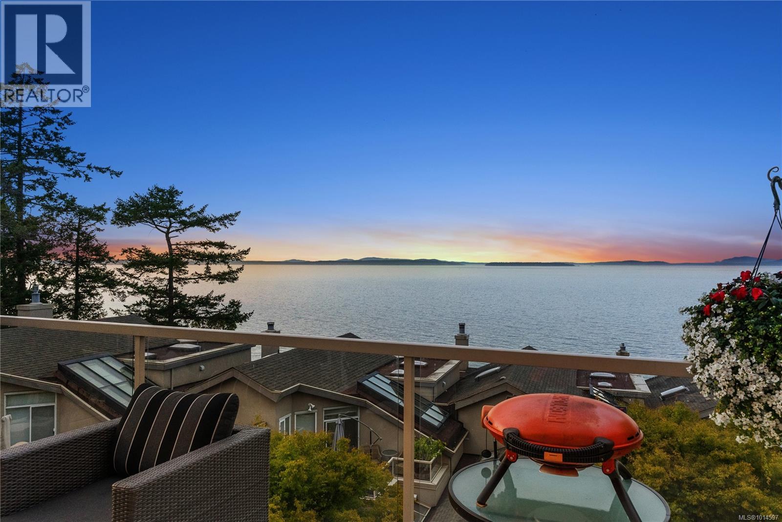 7 4771 Cordova Bay Rd, Saanich