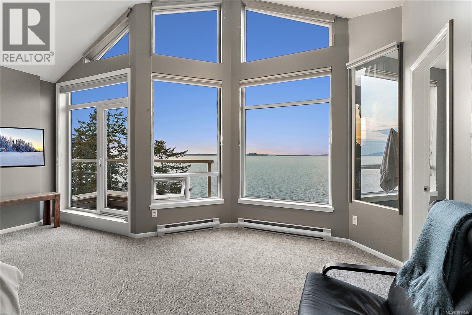 7 4771 Cordova Bay Rd, Saanich