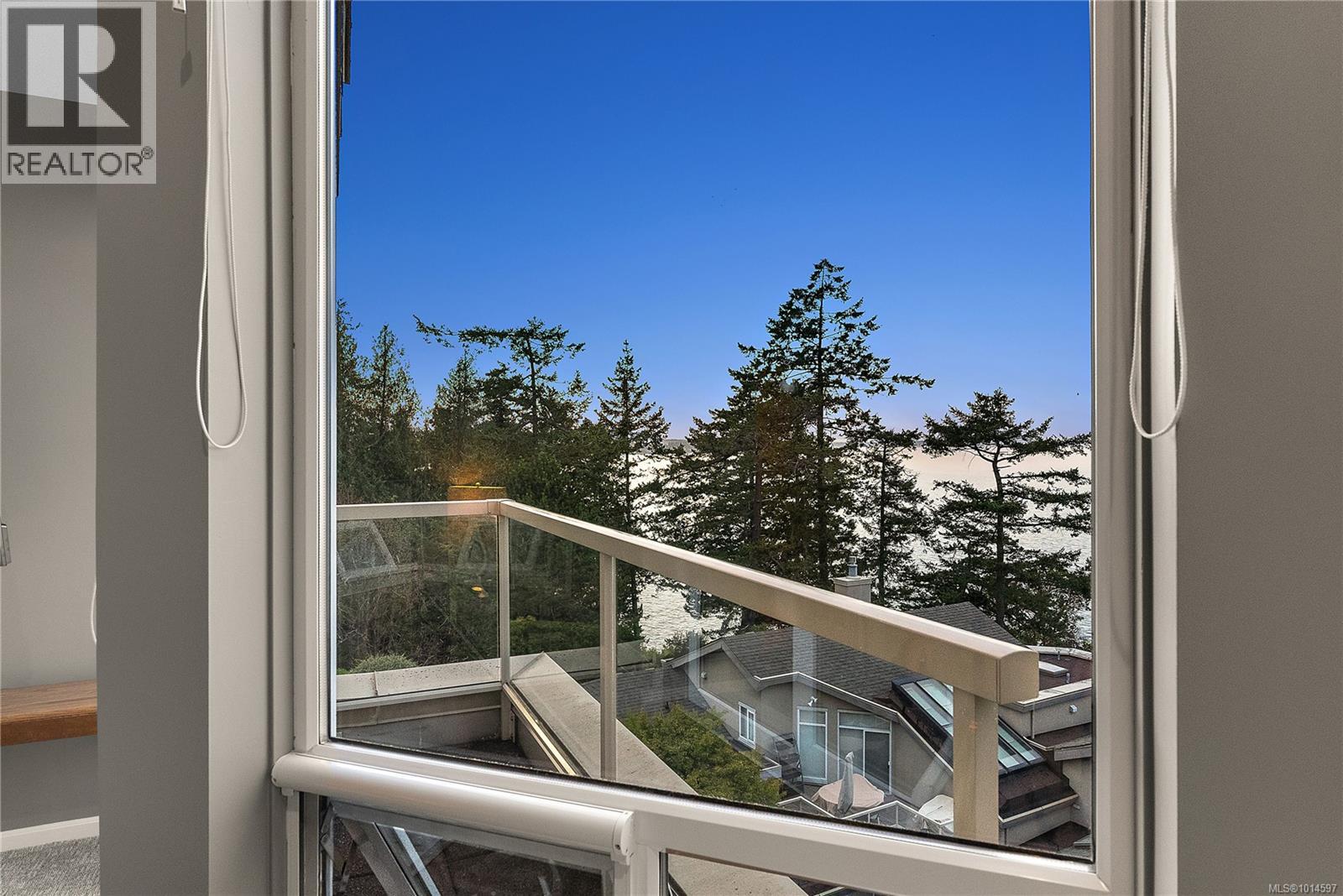 7 4771 Cordova Bay Rd, Saanich