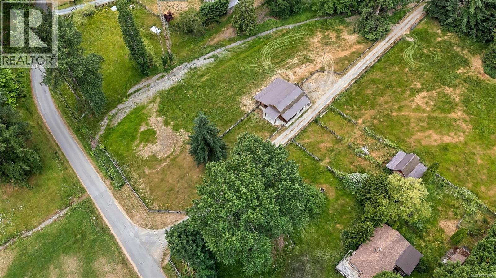 7518 Rosevear Rd, Duncan