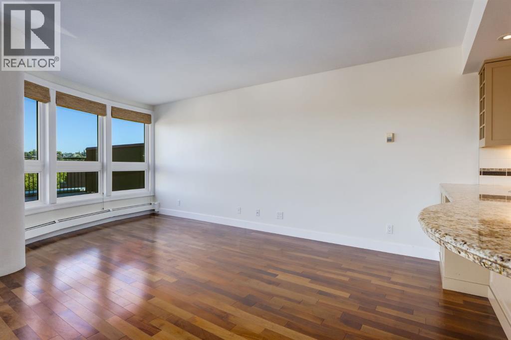 Single Family House for Sale in   Eau Claire Avenue SW Eau Claire Calgary 