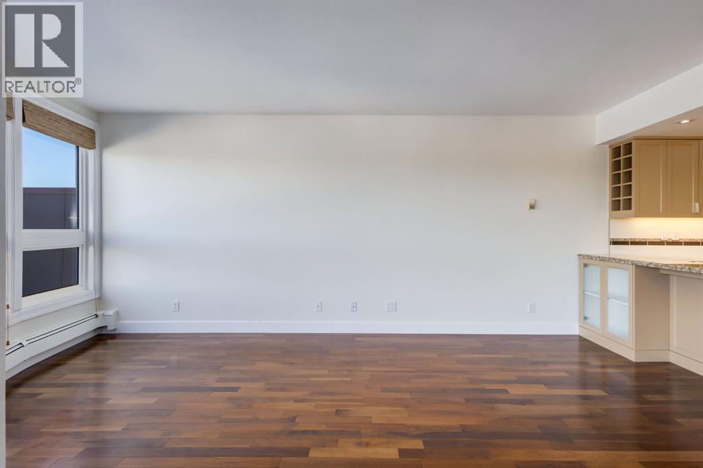 Single Family House for Sale in   Eau Claire Avenue SW Eau Claire Calgary 