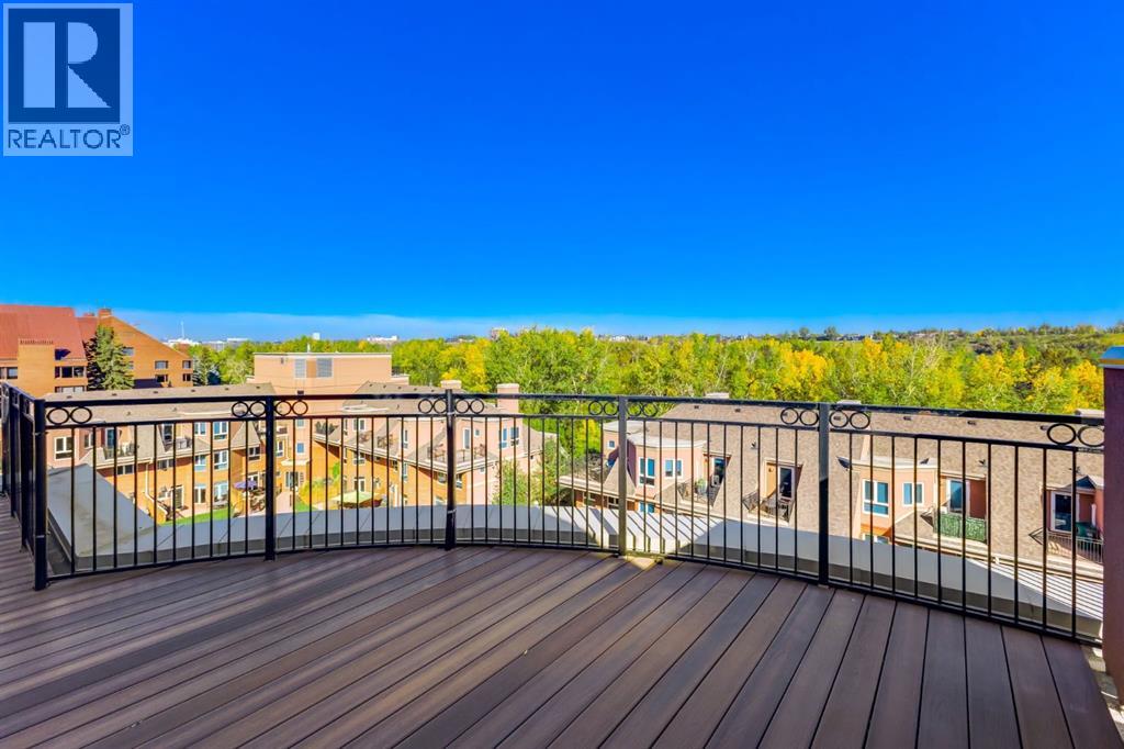 Single Family House for Sale in   Eau Claire Avenue SW Eau Claire Calgary 