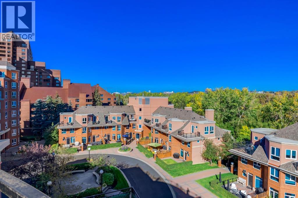 Single Family House for Sale in   Eau Claire Avenue SW Eau Claire Calgary 
