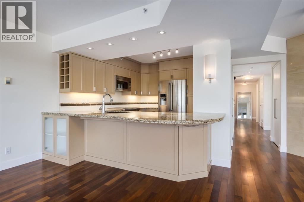 Single Family House for Sale in   Eau Claire Avenue SW Eau Claire Calgary 