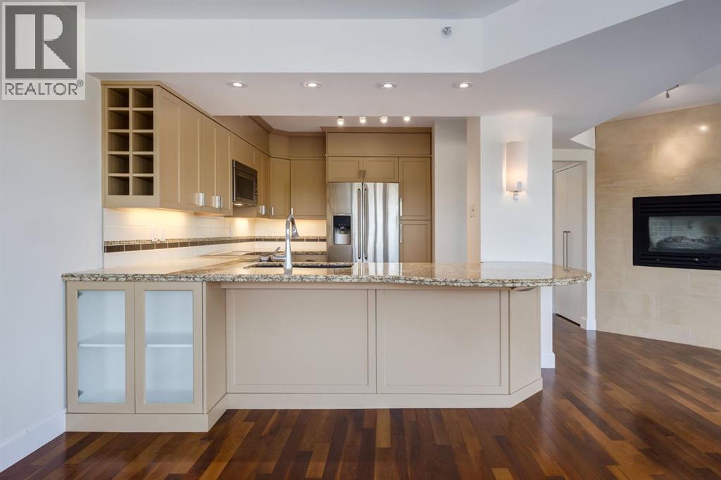 Single Family House for Sale in   Eau Claire Avenue SW Eau Claire Calgary 