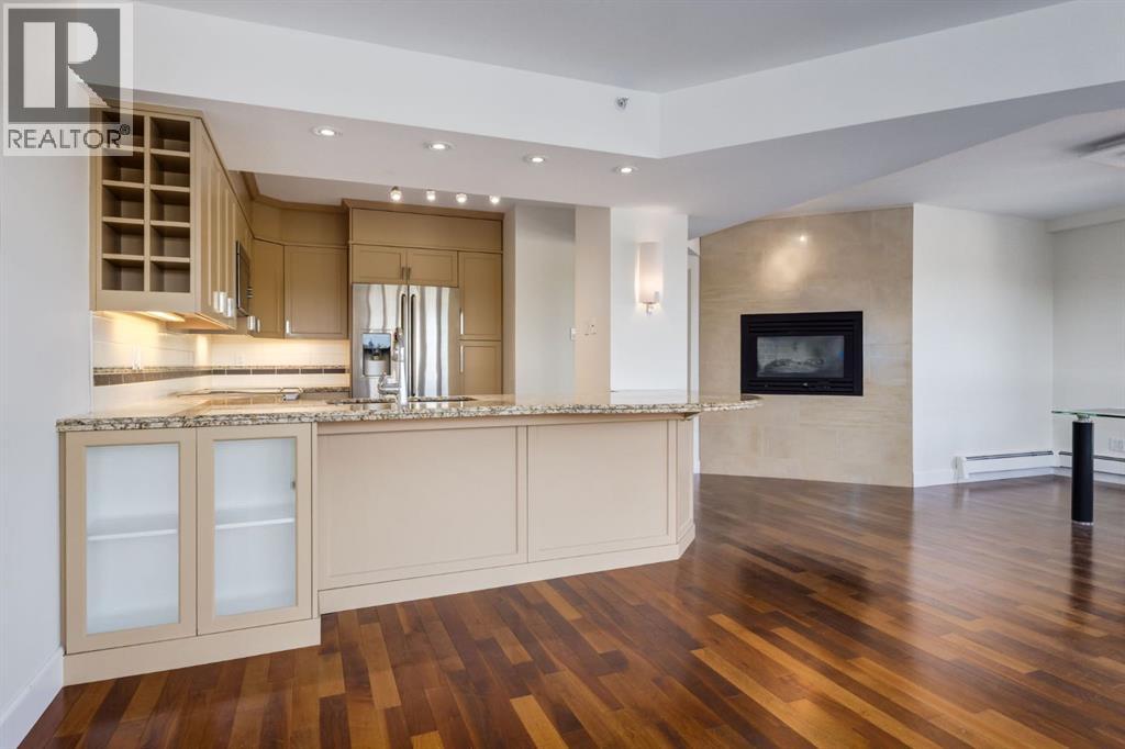 Single Family House for Sale in   Eau Claire Avenue SW Eau Claire Calgary 