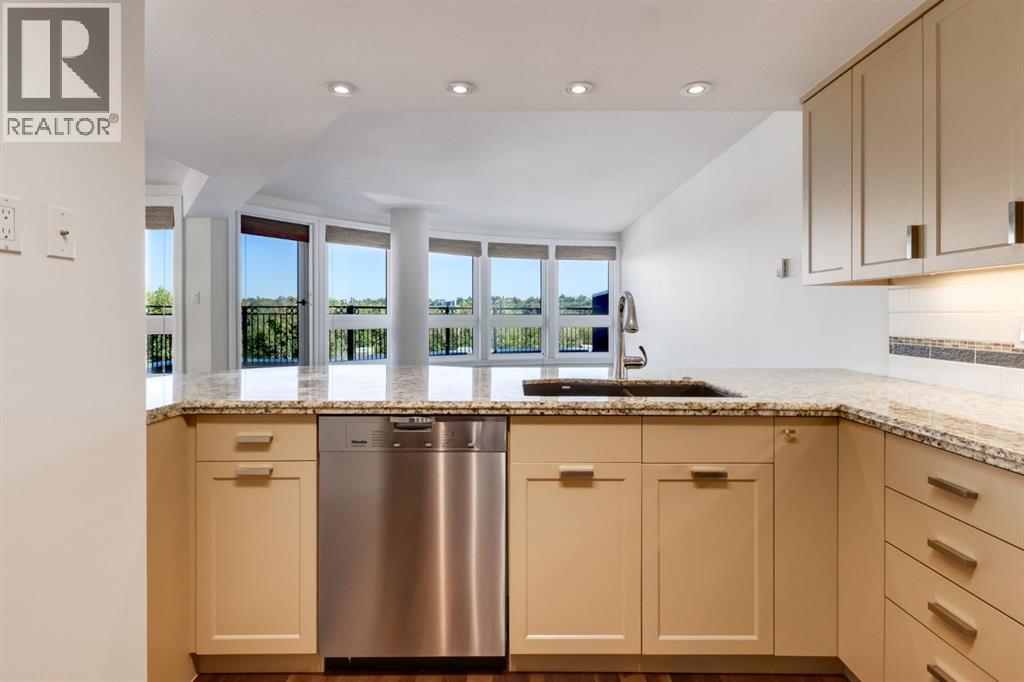 Single Family House for Sale in   Eau Claire Avenue SW Eau Claire Calgary 