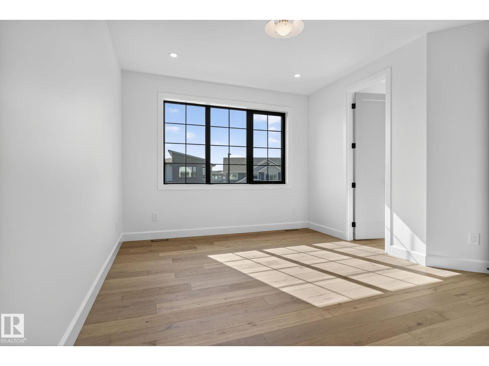 4706 KNIGHT CL SW, Edmonton