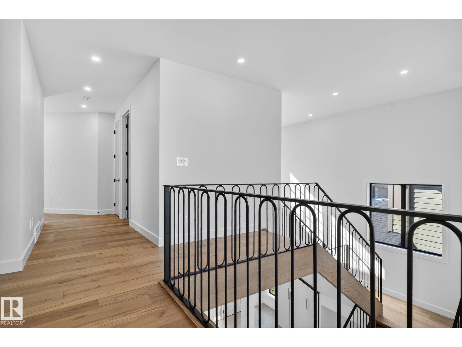 4706 KNIGHT CL SW, Edmonton