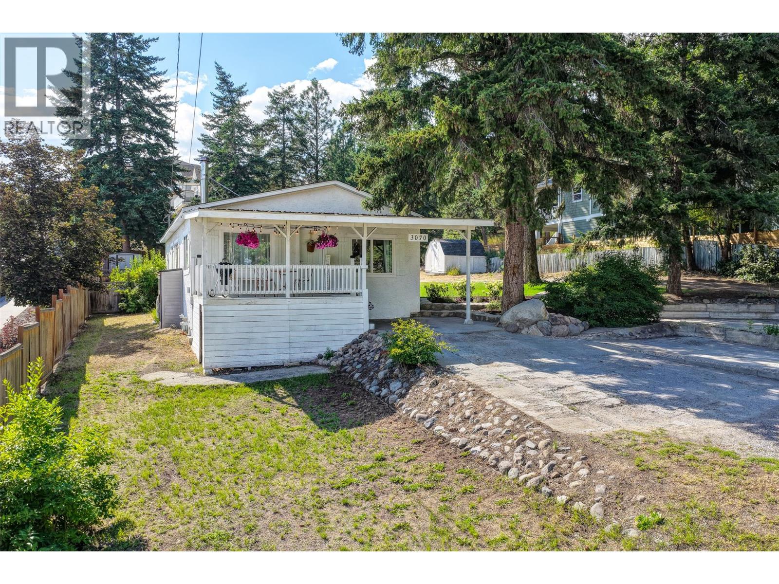  3070 Smith Creek Road, West Kelowna