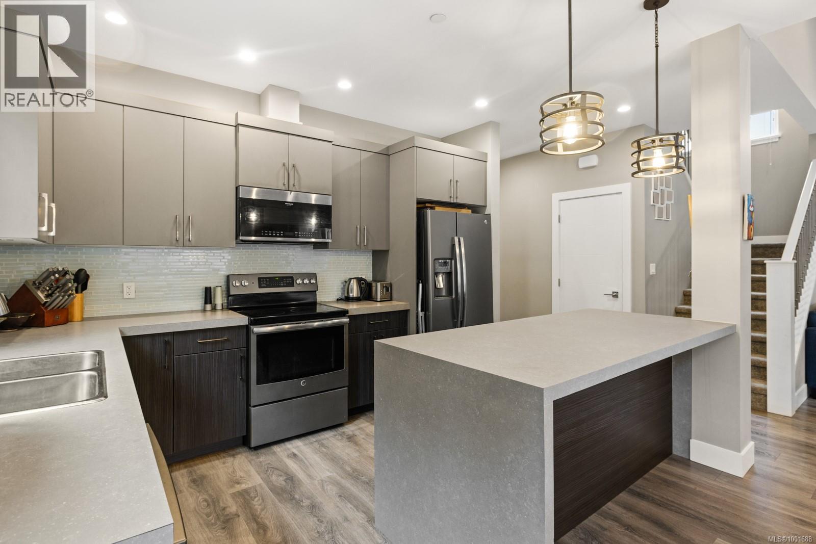  6512 Arranwood Drive, Sooke