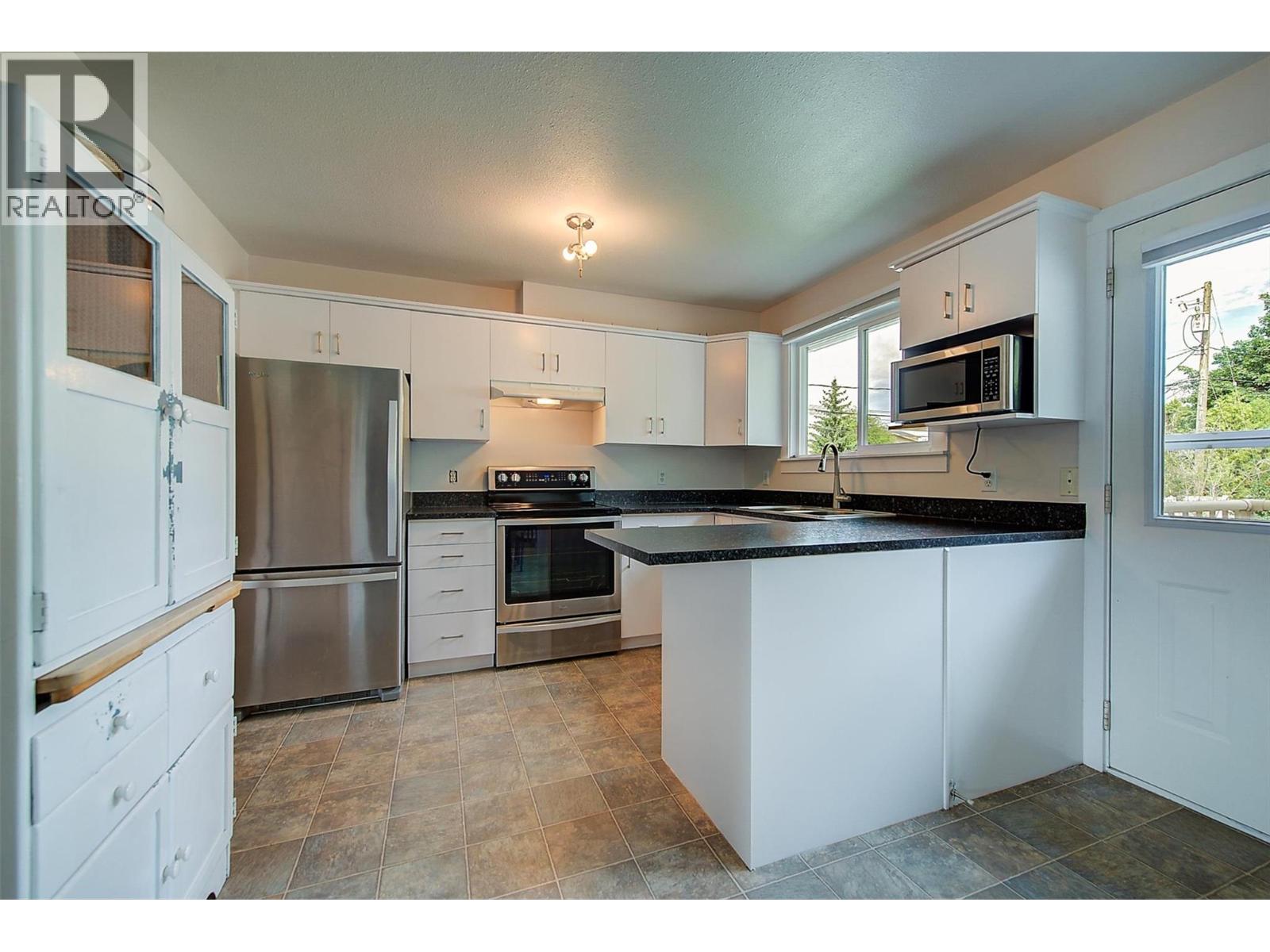 2745 Cameron Road, West Kelowna
