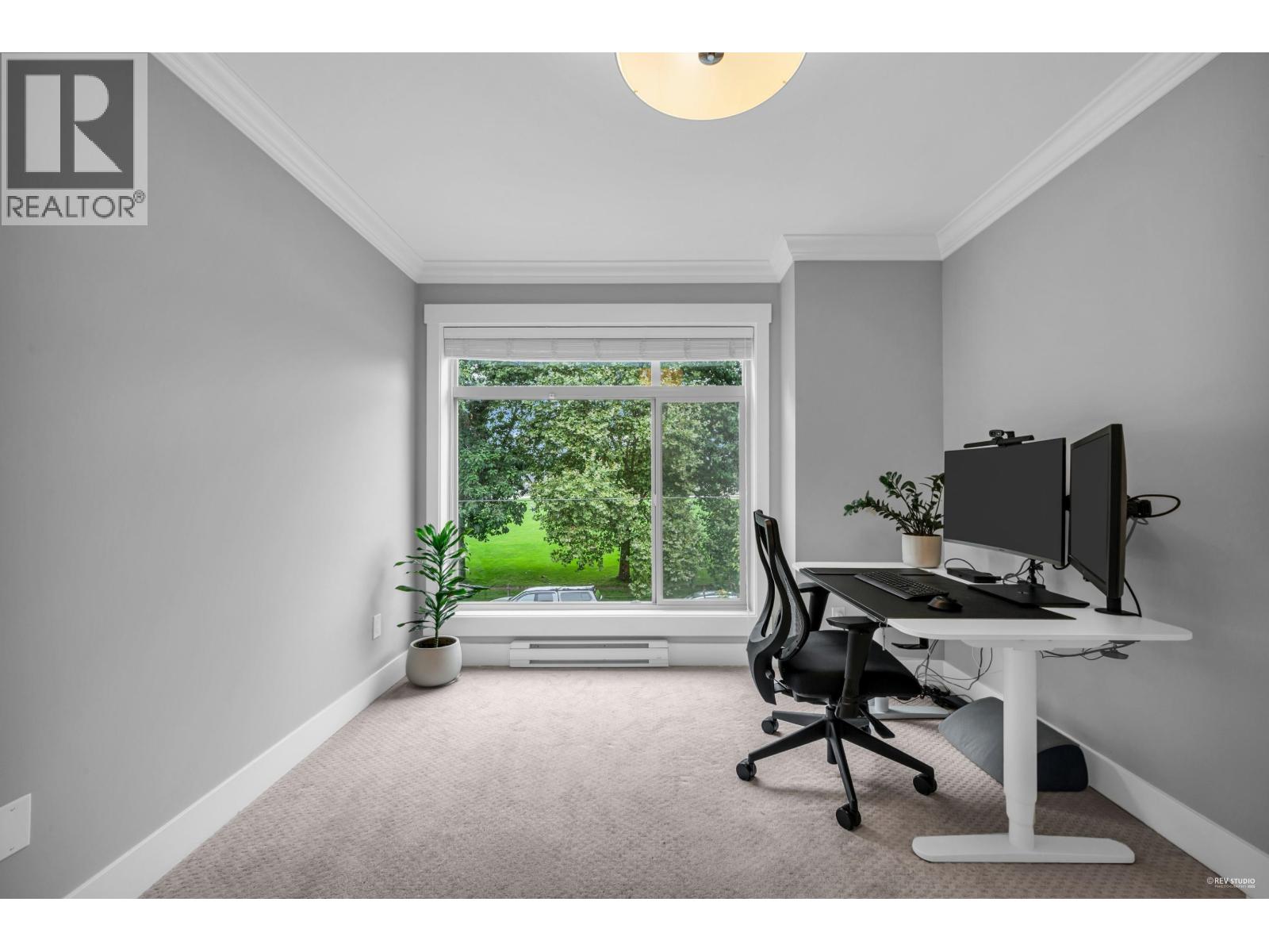 4 3126 WELLINGTON STREET, Port Coquitlam