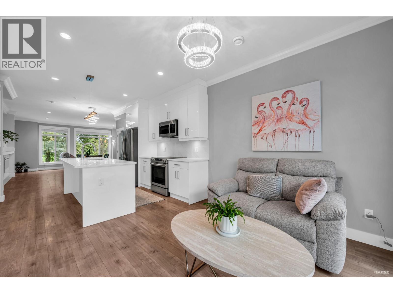 4 3126 WELLINGTON STREET, Port Coquitlam