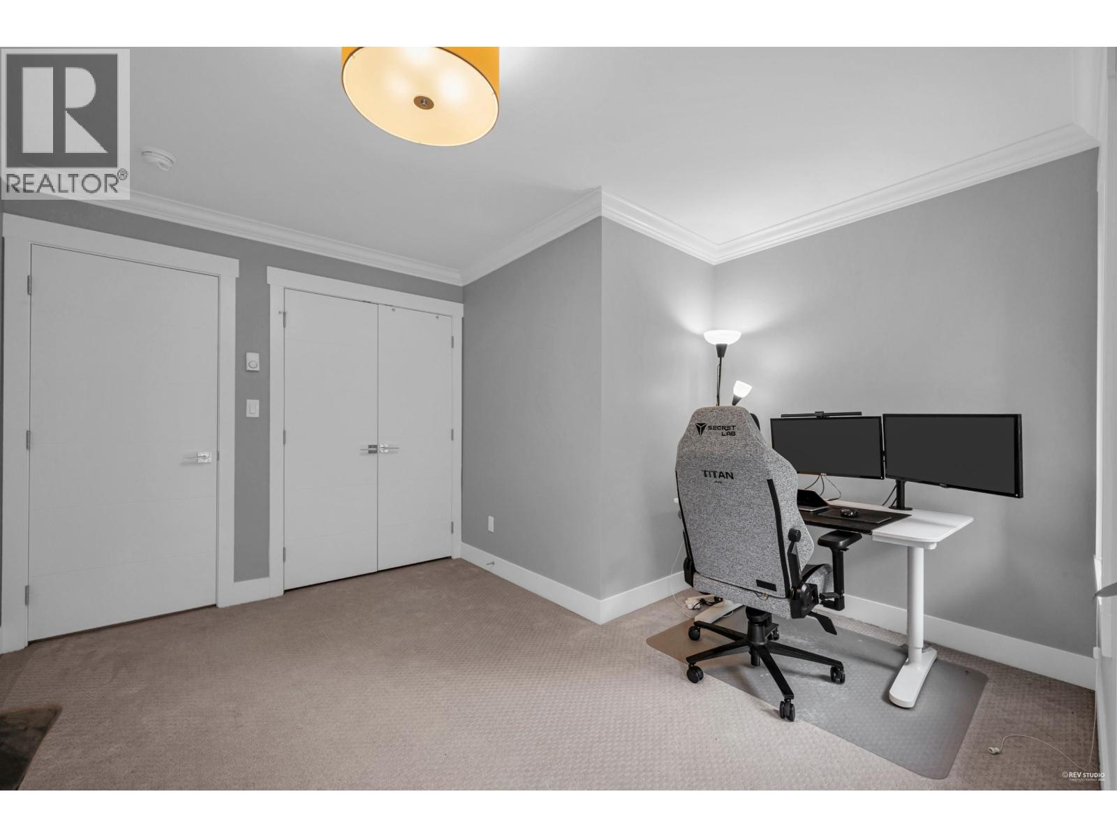4 3126 WELLINGTON STREET, Port Coquitlam