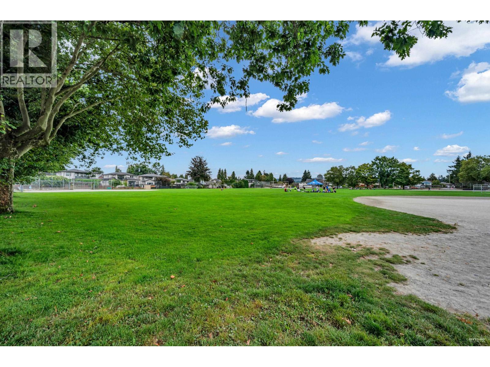 4 3126 WELLINGTON STREET, Port Coquitlam