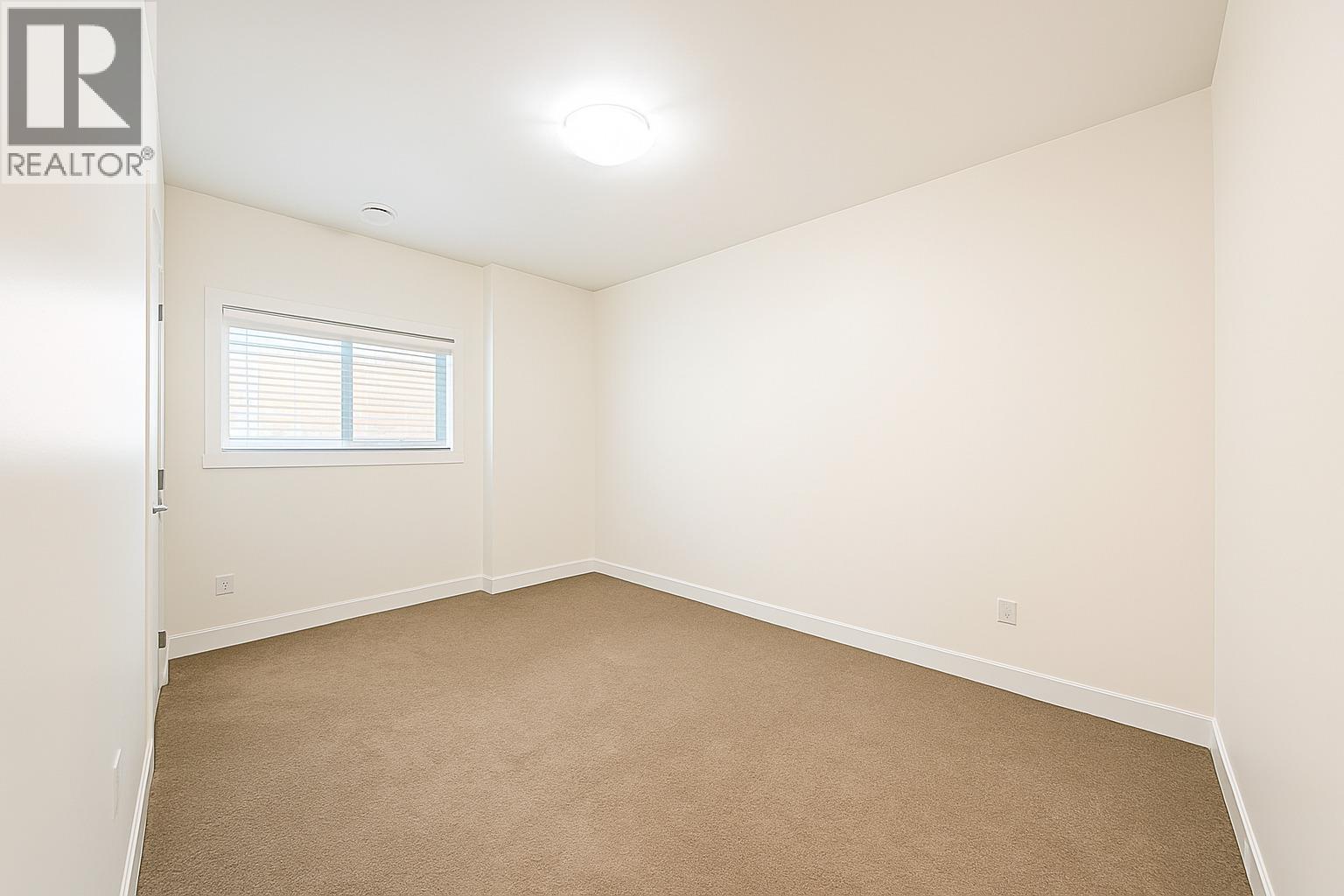  3561 Goldie Way, West Kelowna