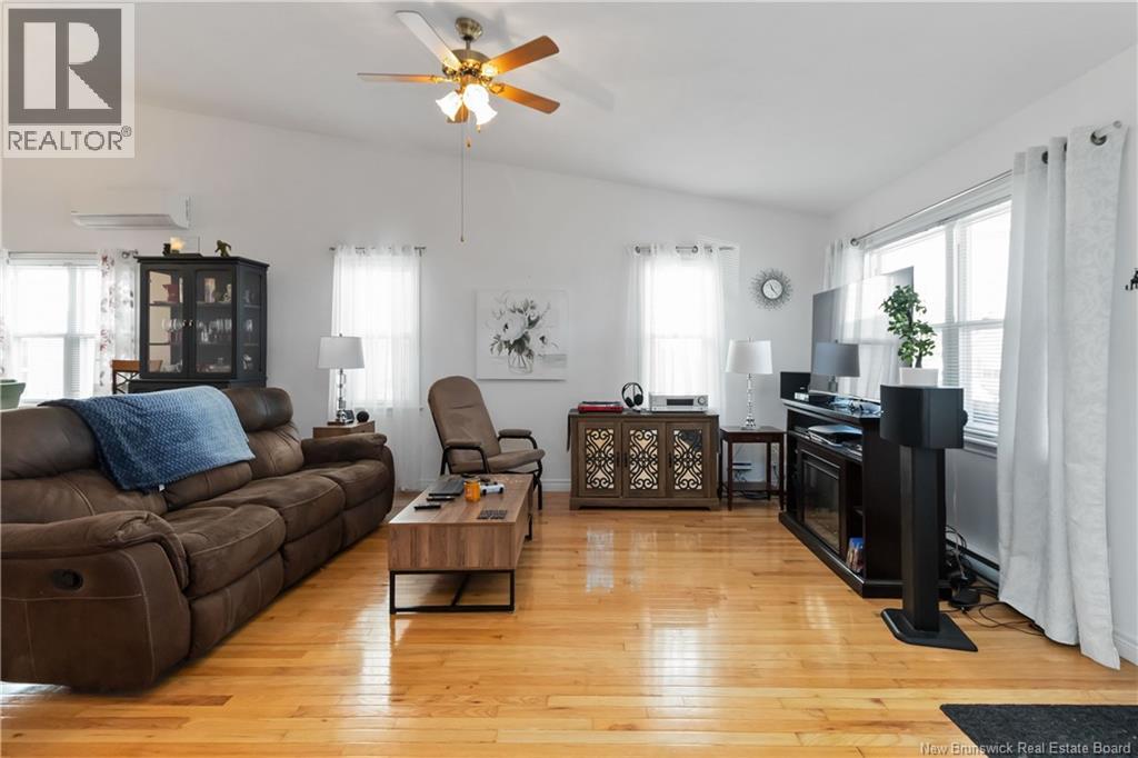 13 MAPLE TRAIL LANE - 10