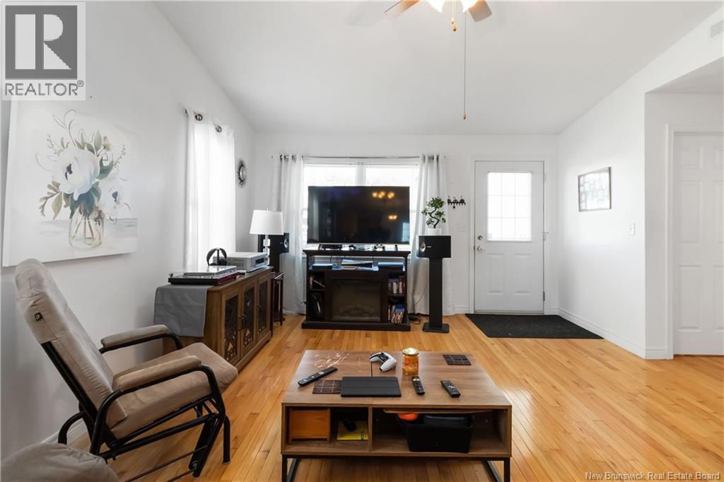 13 MAPLE TRAIL LANE - 12